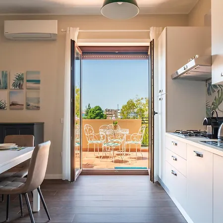 10' From The Sea, Elegant Penthouse With Terrace 公寓 卡利亚里