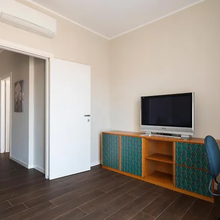 10' From The Sea, Elegant Penthouse With Terrace 公寓 卡利亚里