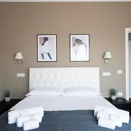 10' From The Sea, Elegant Penthouse With Terrace 公寓 *