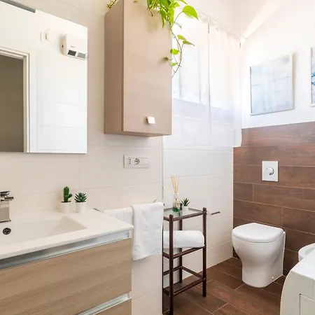 10' From The Sea, Elegant Penthouse With Terrace *