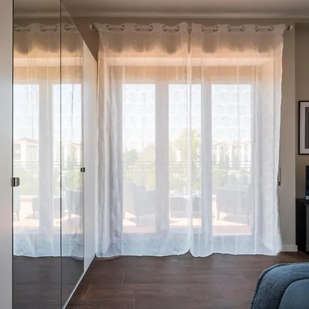 10' From The Sea, Elegant Penthouse With Terrace 公寓