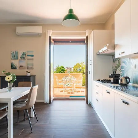 10' From The Sea, Elegant Penthouse With Terrace 公寓 *