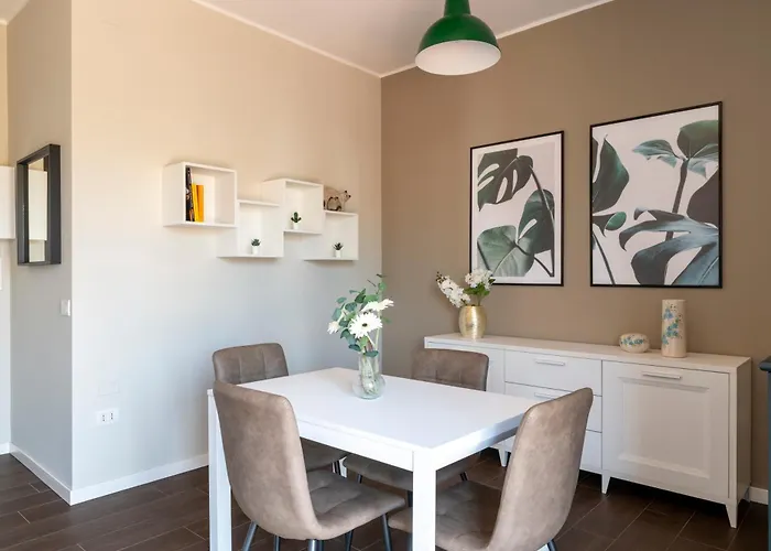 Apartamento 10' From The Sea, Elegant Penthouse With Terrace Cagliari